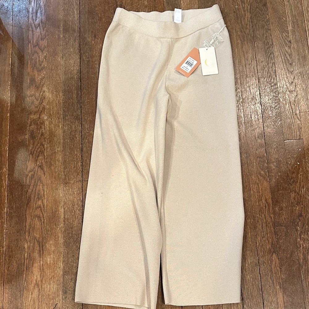 Cyrus Women’s Tan Casual Pants